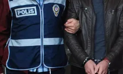 Antalya'da Kendilerini Polis ve Savcı Olarak Tanıtan Dolandırıcılar Tutuklandı