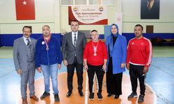 Finike'de Okul Sporları Futsal Turnuvası Ödül Töreni Yapıldı