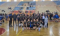 Midi B Takımı Play-Off’ta!