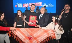 BLOK 3 KUMLUCA’YI SALLADI!