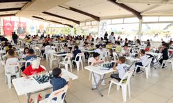 KUMLUCA SATRANÇ TURNUVASI’NDA  KUPA VE MADALYALAR SAHİPLERİNİ BULDU