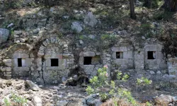 OLYMPOS ANTİK KENTİ'NDE  270 MEZAR ZİYARETE AÇILDI!