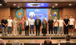 EKONOMİ DUAYENİ ERKİN ŞAHİNÖZ, KUTSO AKADEMİ’DE SAHNE ALDI