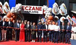 Parlamış Eczanesi Dualarla Açıldı