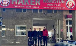 Kumluca Hali’nde Veli Ziyareti: Haker Tarım’da Sıcak Buluşma