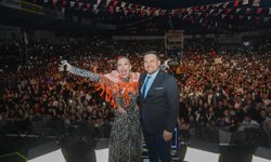İrem Derici’den Kumluca’ya "Komşuluk" Teklifi