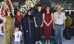 Kumluca’da Aras Flowers Boutique Hizmete Açıldı