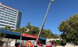 YILLARDIR BEKLENİYORDU! 42 METRELİK İTFAİYE ARACI KUMLUCA’DA HİZMETE BAŞLADI