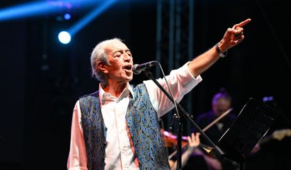 Edip Akbayram Konseriyle Cumhuriyet Coşkusu