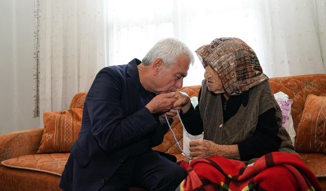 Cumhuriyet Anne Hörü Çobanoğlu hayatını kaybetti