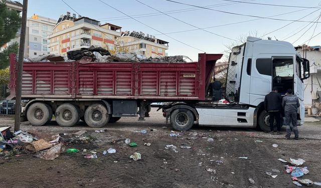 Konyaaltı İlçe Emniyet Müdürlüğü, Suçla Mücadelede Etkin Çalışmalarını Sürdürdü