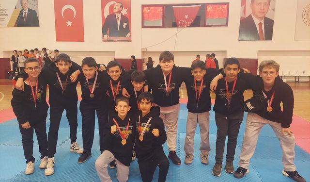 Kick Boks Türkiye Şampiyonasına Finike Damgası