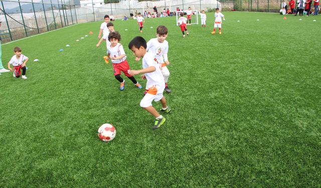 Anaokulları arasında futbol turnuvası düzenlendi