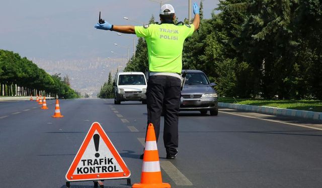 Havadan ve Karadan Özel Trafik Denetimleri sürüyor