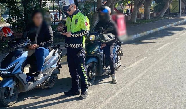 Antalya'da Motosiklet Denetimleri Yoğunlaştı: 13.113 Sürücüye Ceza!