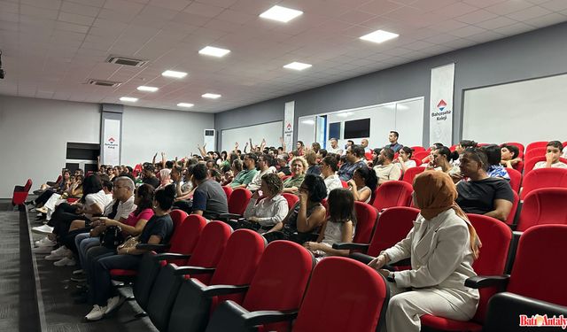 BAHÇEŞEHİR KOLEJİ’NDE LGS VE METODBOX SUNUMU