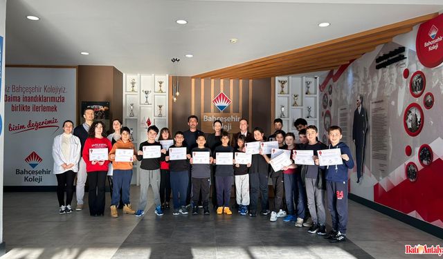 AMO 2025’te Bahçeşehir Kolejinden Büyük Başarı