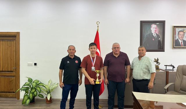 Kumluca'da Milli Judocuya Ödül