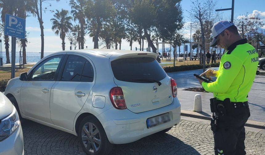 Antalya'da Engelli Park Yeri Denetimleri Sıkılaştırıldı: 2.140 Sürücüye Ceza!