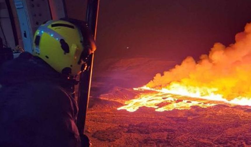 İzlanda’da yanardağ 2 ayda 3’üncü kez patladı