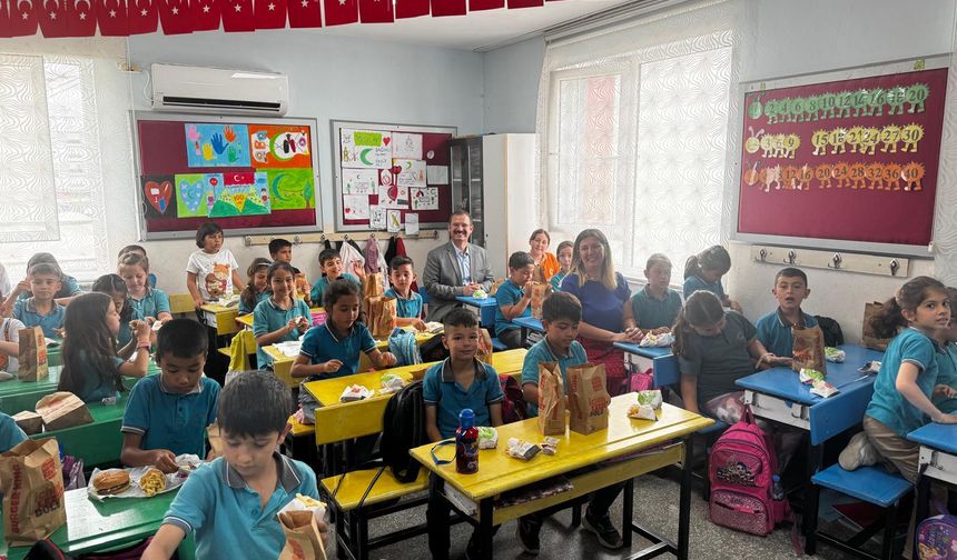 Kaymakam Erdemir, Cumhuriyet İlkokulu Öğrencileriyle Buluştu