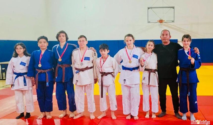 Kumluca Demirspor Kulübü Judocuları Antalya'da Parladı!