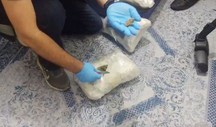 Antalya’da 34 kilogram uyuşturucu ele geçirildi
