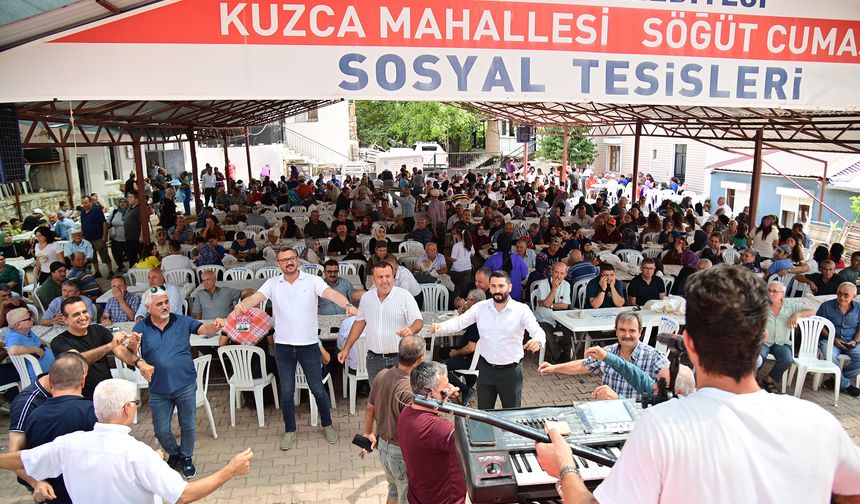 Söğüt Cumasında Coşkulu Şenlik