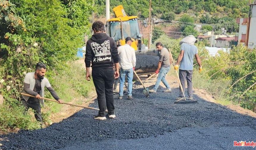 SARICASU MAHALLESİNE  1000 METREKARELİK SICAK ASFALT