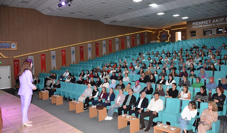 Kumluca’da Cesur Dokunuş!