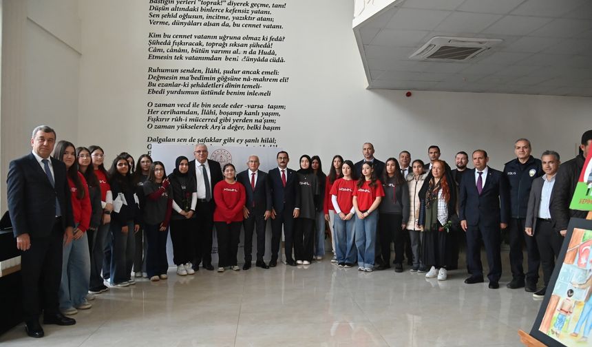 24 Kasım Öğretmenler Günü Kumluca'da Coşkuyla Kutlandı