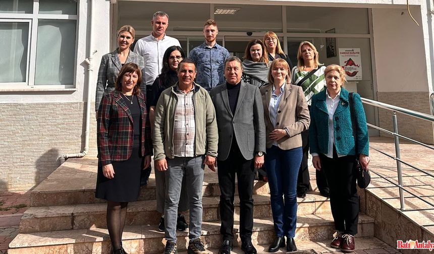 Polonyalı Eğitimciler Kumluca’da