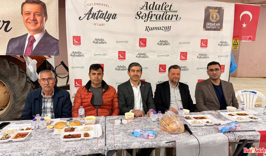 Saadet Partisi Kumluca’da İftar Sofrasında Buluştu