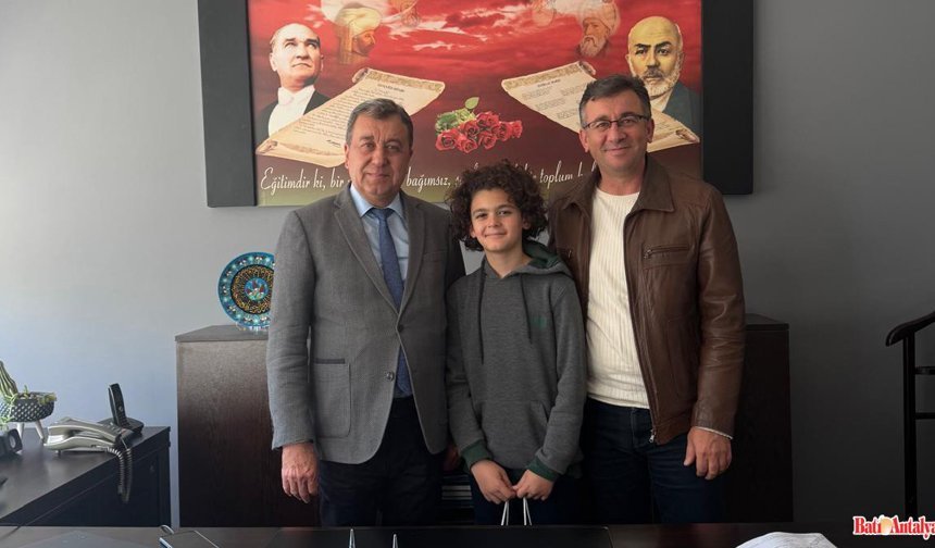 Kumluca’nın Gururu Eymen Demir İl Birincisi Oldu