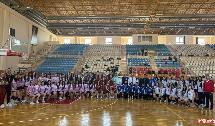 Kumluca’da Şampiyonlar Belli Oldu