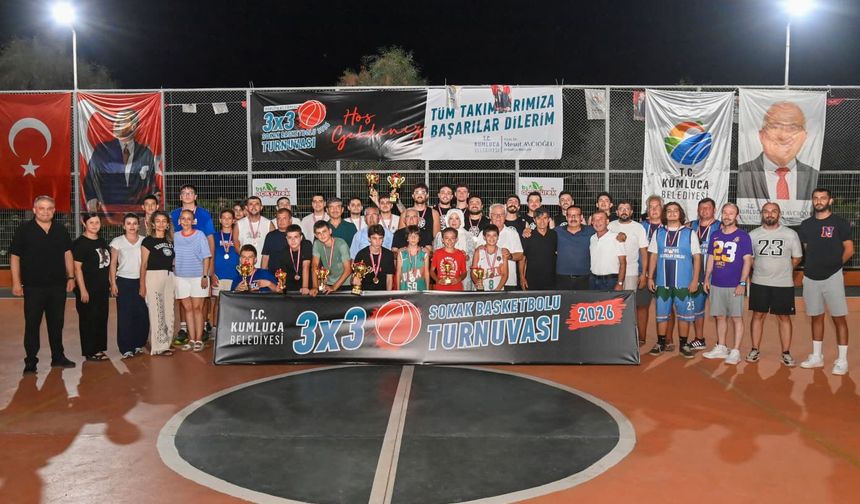 Sokak Basketbolunda Kupa Ve Madalyalar Sahiplerini Buldu!