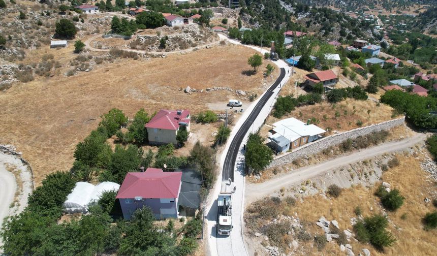 Karagöl Yaylası’na 3 Kilometre Asfalt