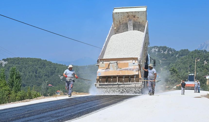 ALTINYAKA YOLLARI ASFALTLA BULUŞTU